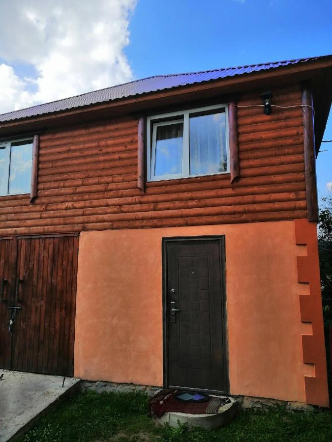 У Катерини Villa Dvozhets ภายนอก รูปภาพ